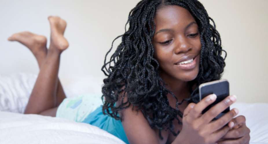 40 of people read their partners private messages – Survey