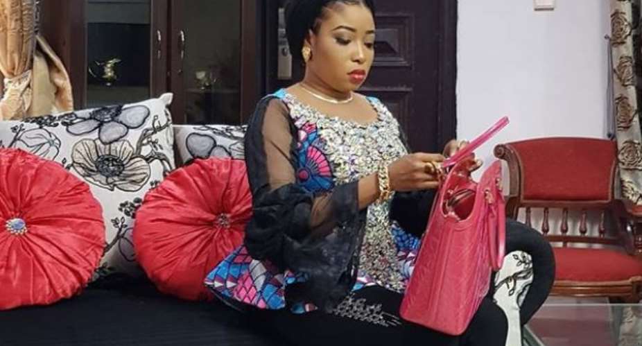 Lizzy Anjorin Rants too much, not a Good Role Model to Nigerian YouthsFan Blast Actress