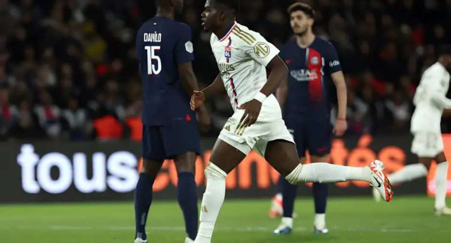 Winger Ernest Nuamah among top 10 highest-rated Ghanaian Players Abroad after scoring against PSG