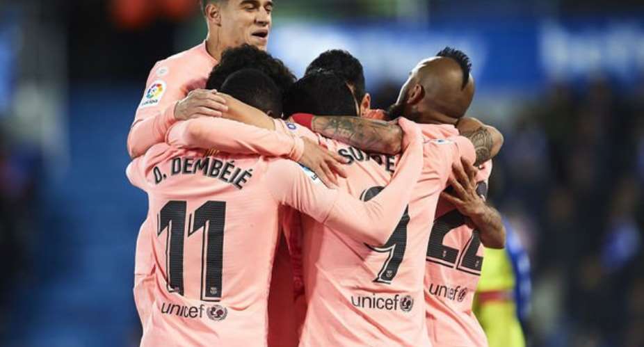 Barcelona Close In On La Liga Title With Routine Win At Alaves