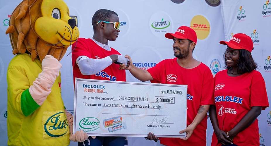 Sierra Leones Ibrahim Jalloh shines at 2025 Ride Afrique Accra Criterium