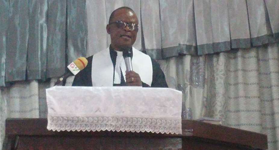 Rev Dr Kofi Amfo-Akonnor