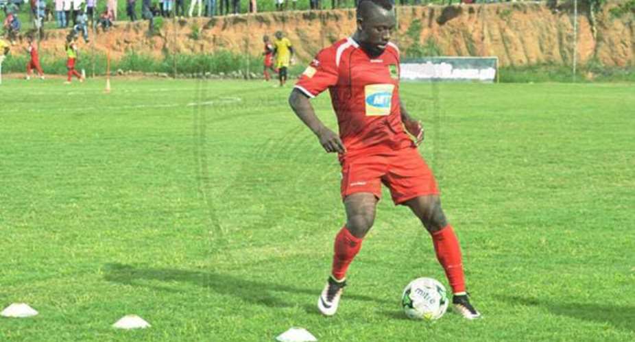 Saddick Adams Vows Never To Play For Asante Kotoko Again