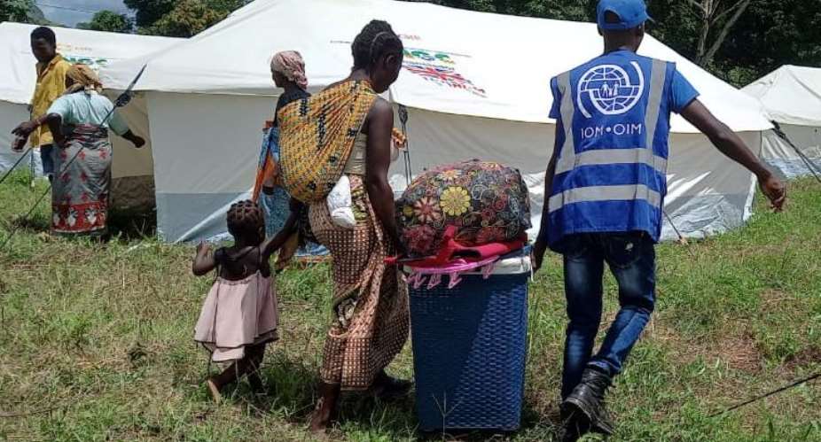 IOM supports local authorities to relocate families affected by Cyclone Freddy to safe areas. Photo: IOM 2023