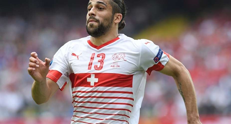 Schalke chasing Ricardo Rodriguez to compete with Baba Rahman
