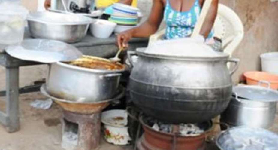 Public urged to be cautious of roadside foods to prevent hypertension, kidney disease