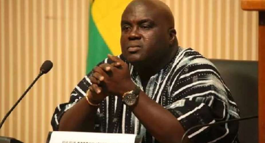 Julius Debrah lauds launch of Ghana’s new chip-embedded passport