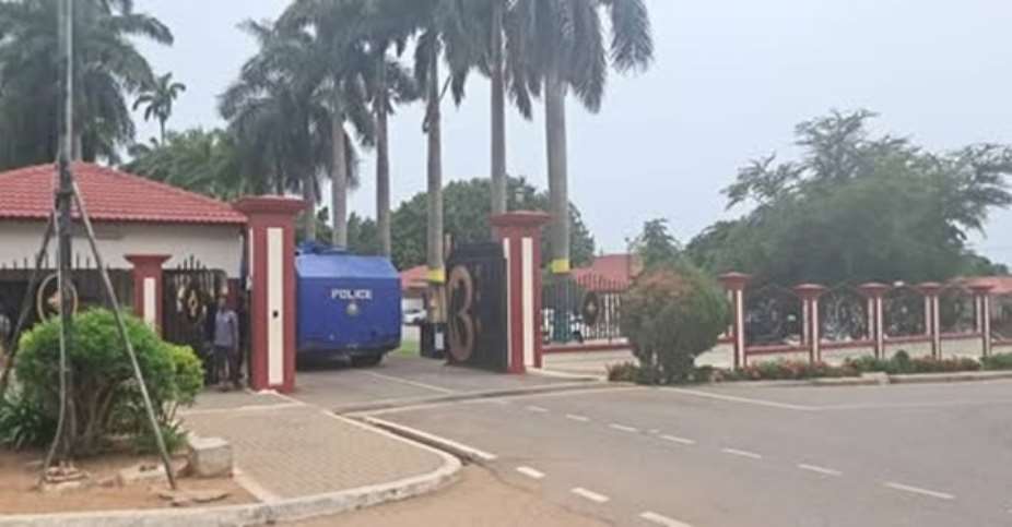 Heavy security presence as Asantehene mediates Bawku conflict in Kumasi