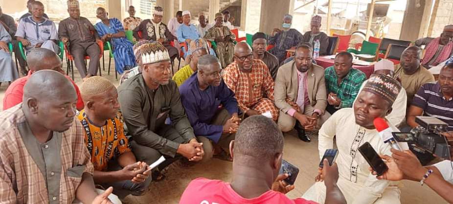 'When people know you're from Bawku, they'll be looking at you as if you're carrying bombs' — Muslim group kneel to beg feuding parties