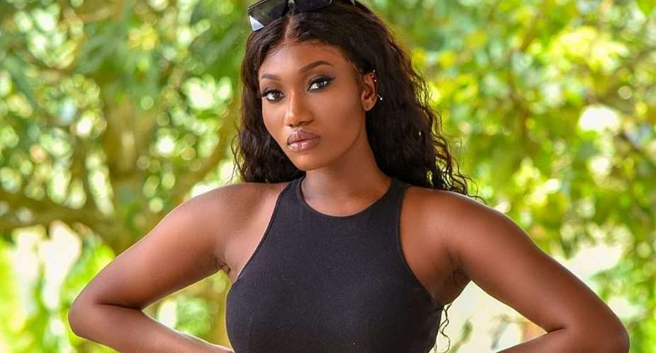 Leaked sex tape: Dont associate me with this fuckery, lingilingi guy —Wendy Shay to those naming her as one of Henry Fitzs victims
