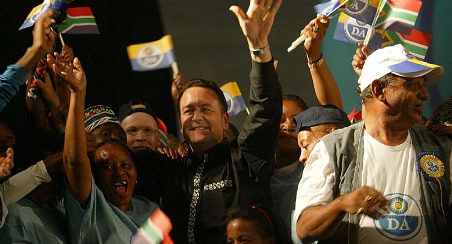 Tony Leon celebratesat the Democratic Allianceamp;39;s final election rally held in Johannesburg,  in  April 2004.  - Source: EFE-EPAKim Ludbrook