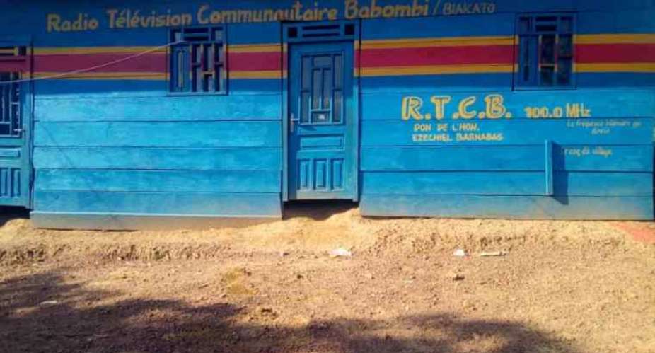 The Radio Tl Communautaire Babombi broadcaster office is seen in the Democratic Republic of the Congo. That broadcaster and Radio Communautaire Amkeni Biakato have recently received threats from security forces. Photo: RTCB