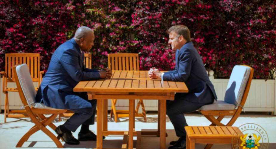 President John Dramani Mahamaleft and President Emmanuel Macron