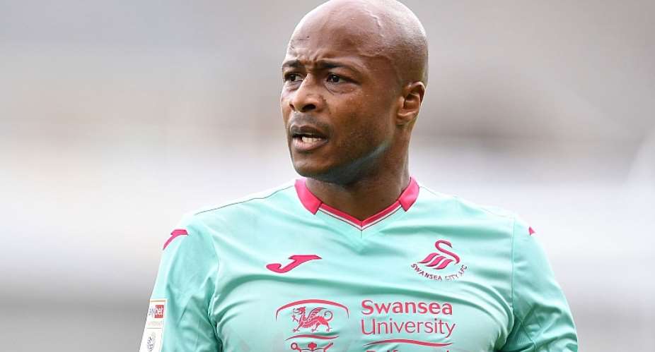 Rangers join Andre Ayew's Swansea City social media boycott to tackle online abuse