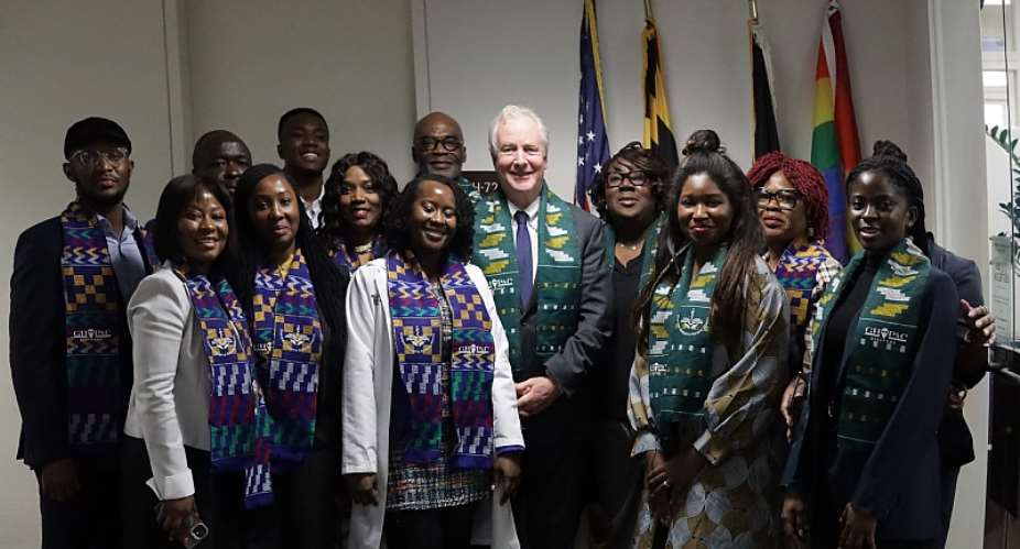 Rep. Jonathan Jackson with Adjoa Kyerematen, President and CEO of Ghana Diaspora Public Affairs Collective, Dr. Yvonne Commodore-Mensah, President of Ghanaian Diaspora Nursing Alliance and African diaspora advocates