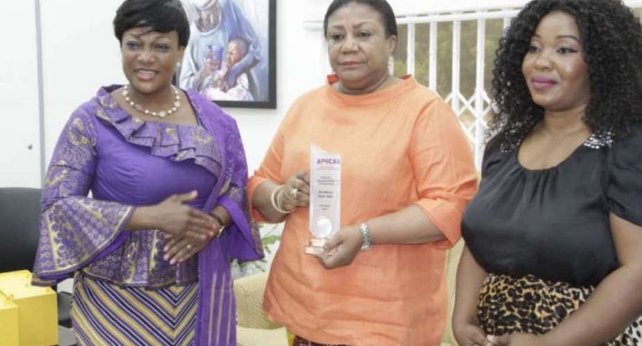First Lady Honoured In Kigali For Womens Health And Efforts Against Infant Mortality