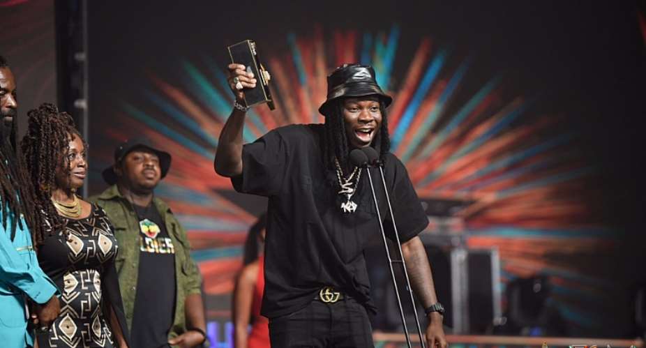 My delayed performance at VGMAs was planned - Stonebwoy reveals