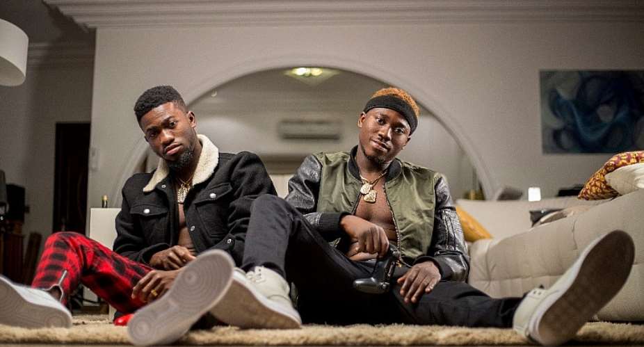 R2Bees co-sign artiste Zee-TM proclaim love to girl in new song  video - Guda