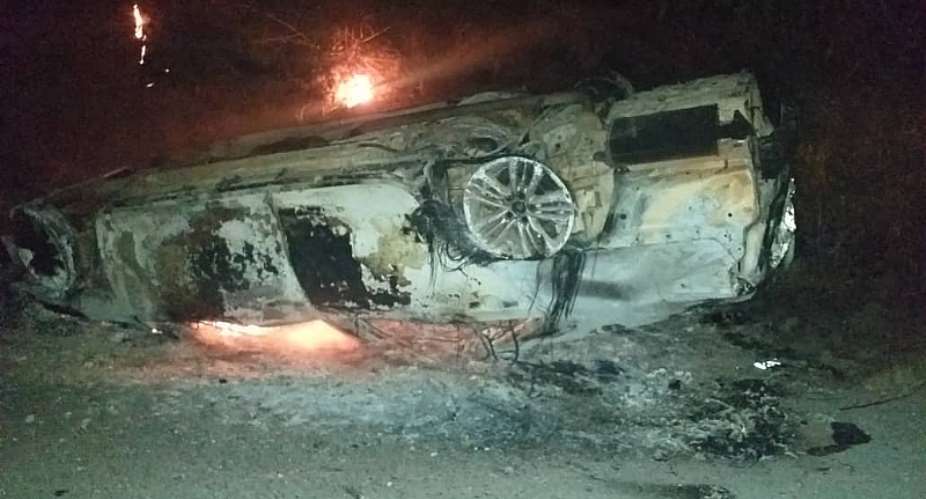 Ritual killing: Youth set ablaze vehicle of traditional priestess’ husband in Suhum