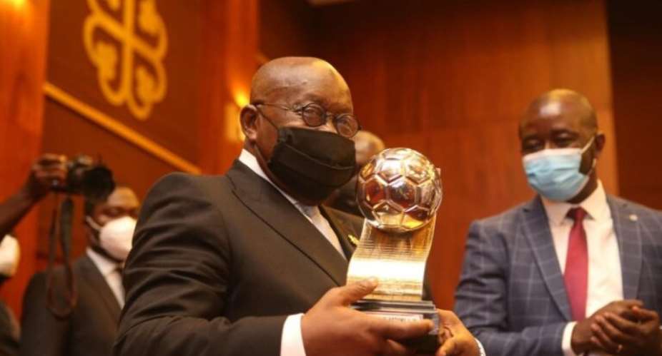 Akufo-Addo redeems 5000 promise to Black Satellites after Youth Championship triumph