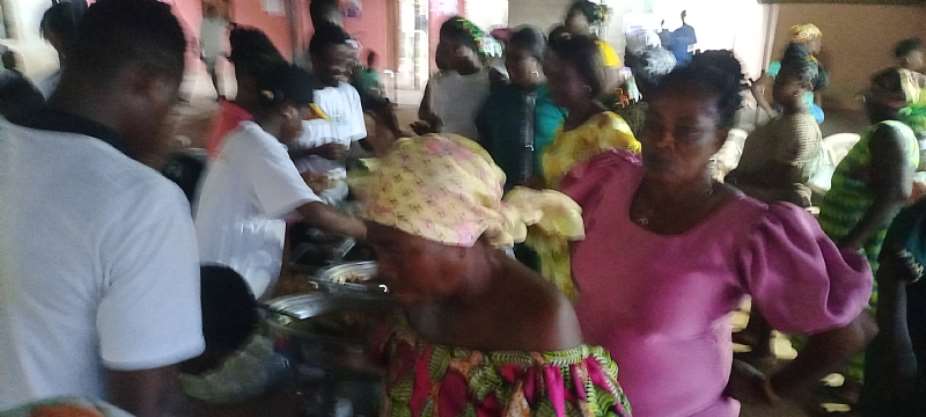 ER: Bura Foods and Co. provide nourishment to over 350 women in Akyem Maase