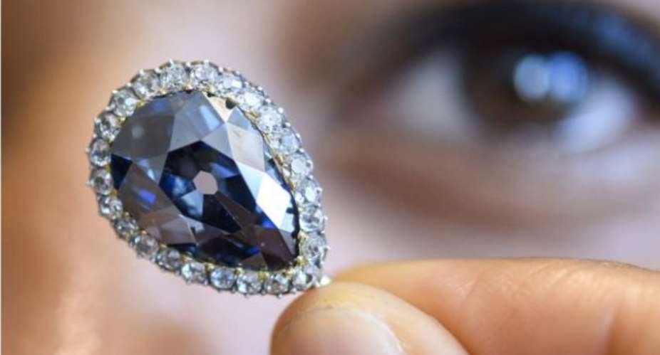 Farnese Blue Diamond Fetched 6.7m At Geneva Auction