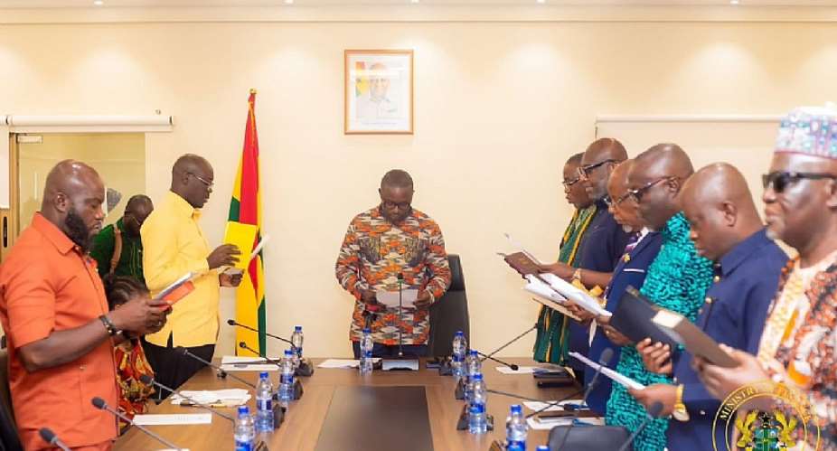 Samuel Ofosu Ampofo chairs reconstituted Ghana Cocoa Board