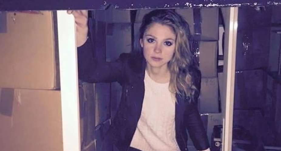 Oxford student who stabbed boyfriend could be spared jail because of her extraordinary talent
