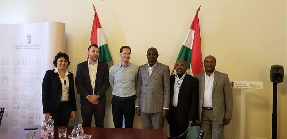 Deputy Youth And Sports Minister Pays Courtesy Call On Hungarian Deputy State Secretary