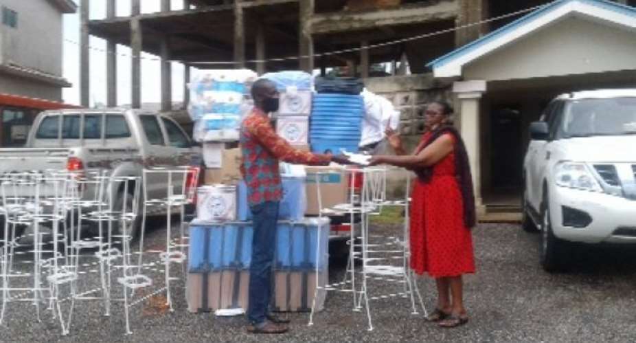 Ursula Owusu Donates Sugar, Oil, Rice, Others To Birim Central Assembly