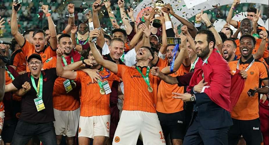 RS Berkane beat Orlando Pirates on penalty shootout to win CAF Confederation Cup trophy