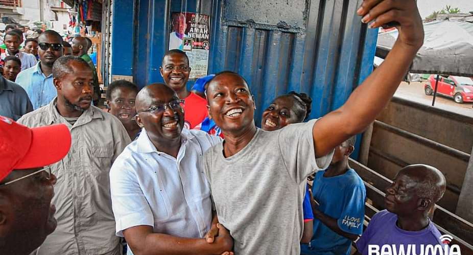 Govt will provide 5,000 head porters with entrepreneurship skills, starter packs this year — Bawumia
