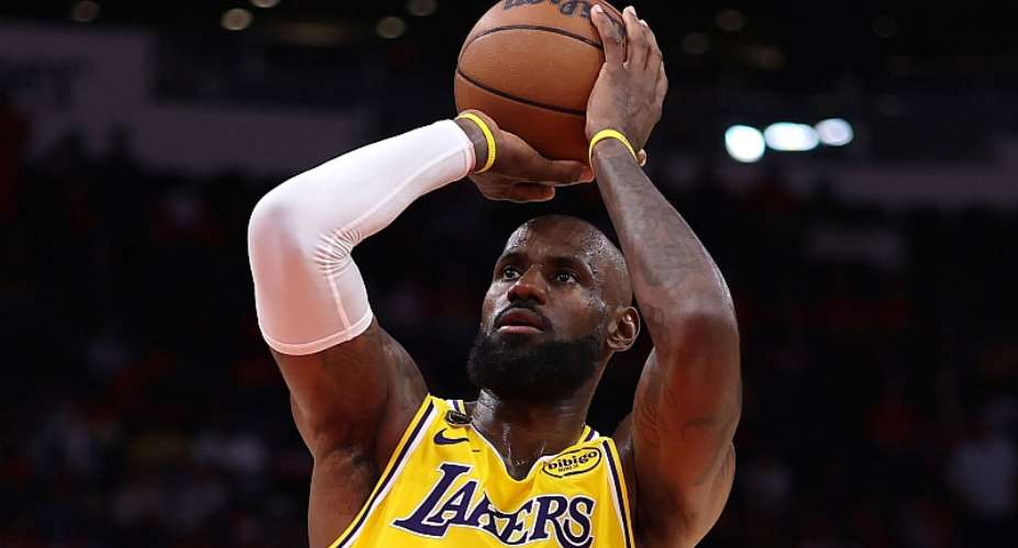 LeBron James stars as LA Lakers beat Houston Rockets to set up Oklahoma City Thunder showdown