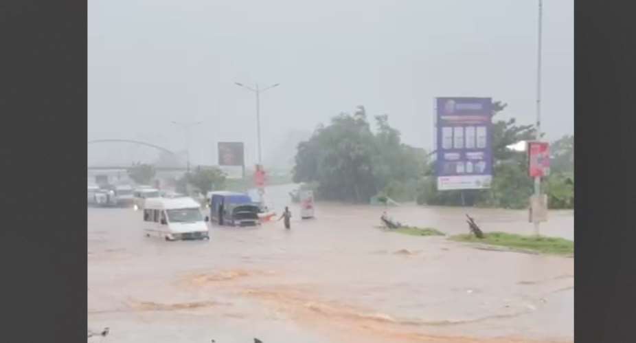 As usual, parts of Accra flood in heavy downpour on Wednesday