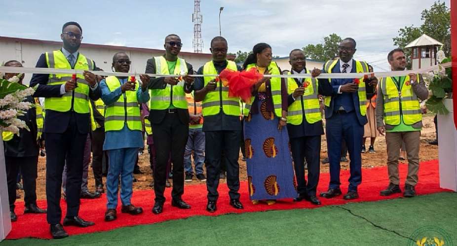 Energy Minister John Jinapor commissions 532kWp solar plant by Nexans Kabelmetal