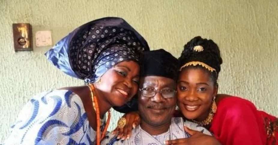 Nollywood Actress, Mercy Johnson Loses Mother