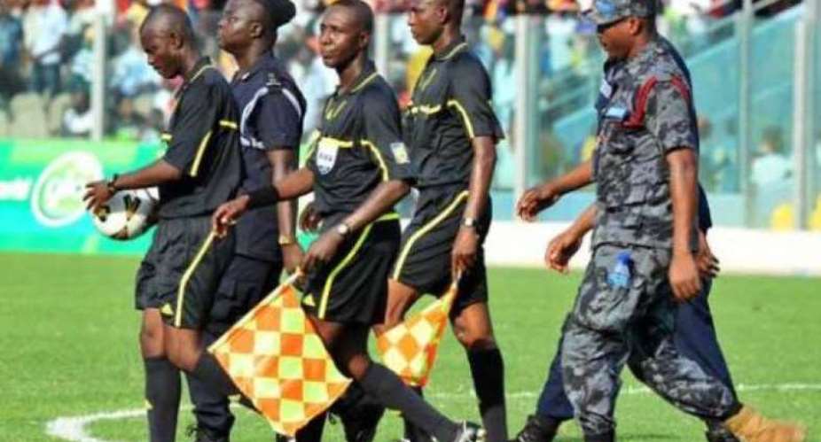 Referees Threaten to Boycott League