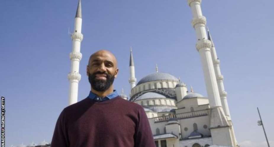 Kanoute's Attempt To Give Seville Its First Purpose-Built Mosque In 700 Years