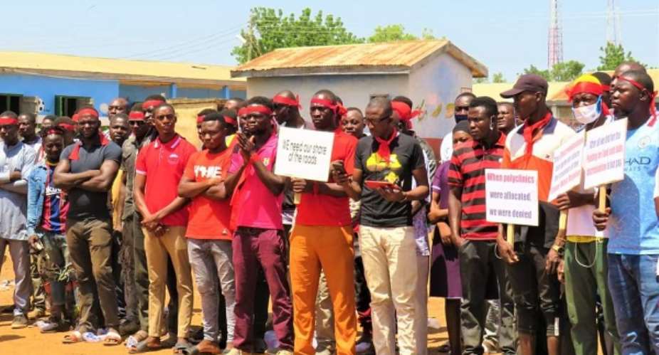 Sissala residents give Akufo-Addo 2 weeks ultimatum to fix bad roads