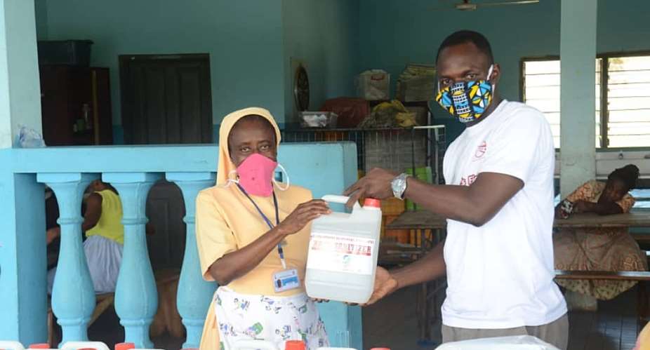 Development Responses Associates Donates Relief Items To Residential Homes In Takoradi