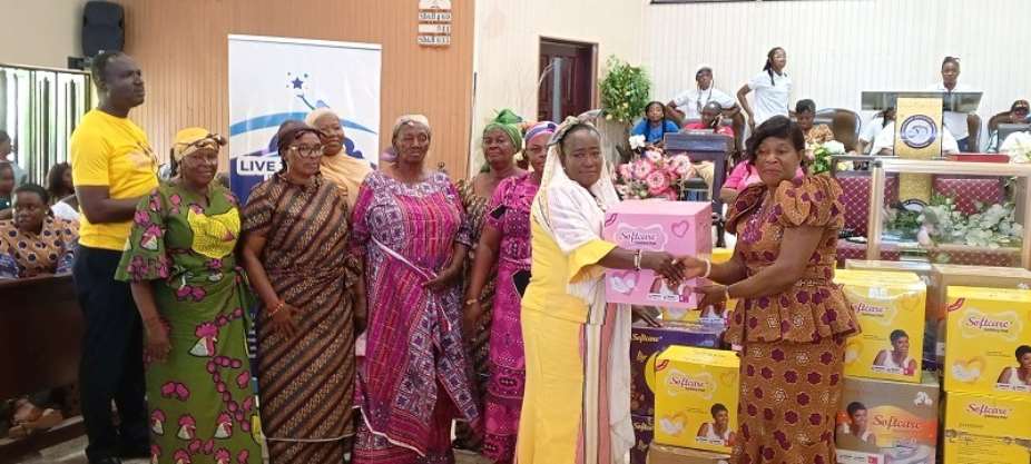 2024 Menstrual Hygiene Day: Fremah Opare donates 2,400 pieces of sanitary pads to female school children