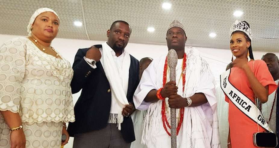 Miss Africa Great Britain Visits Ooni Of Ife At His Palace