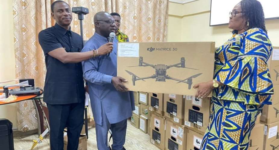 Ministry of Local Government gives 19 drones to 17 MMDAs