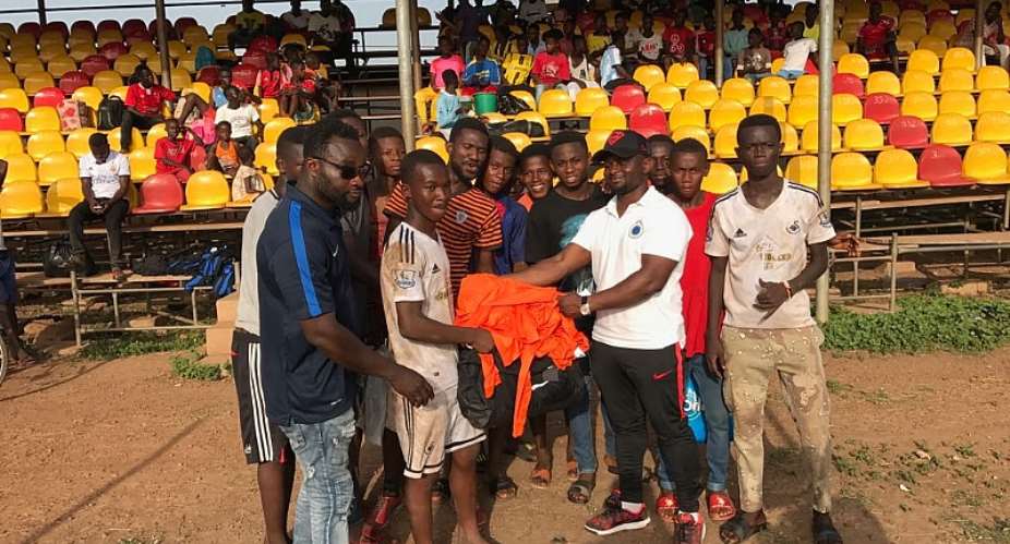 Philanthropists replace faulty borehole pump at the Golden City Park