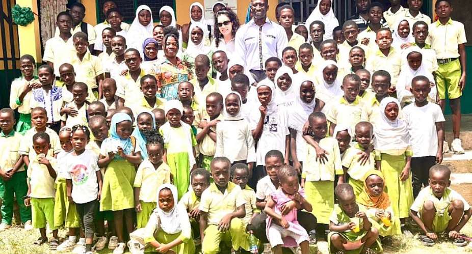Resource Together inauguratesAkrosoIslamic Basic School Community Library