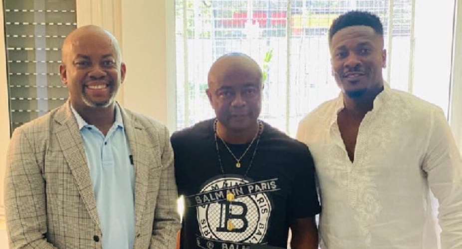 Asamoah Gyan's manager clashes with Ayew family's spokesperson over book launch