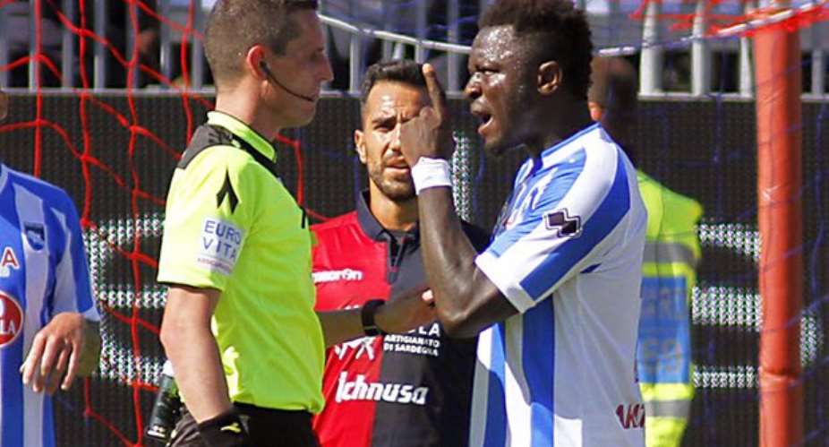 Italian FA revokes Sulley Muntari racism protest ban