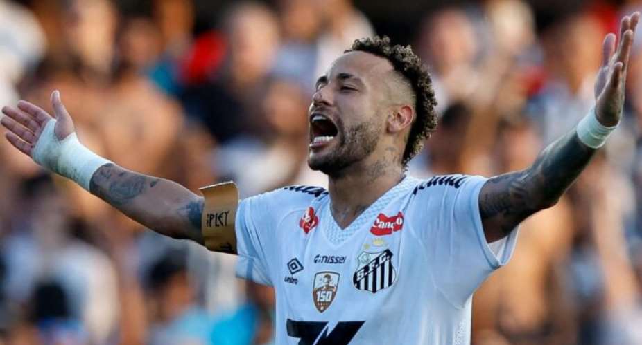 Brazil forward Neymar apologises to Santos team-mate Robinho Jr for slapping him