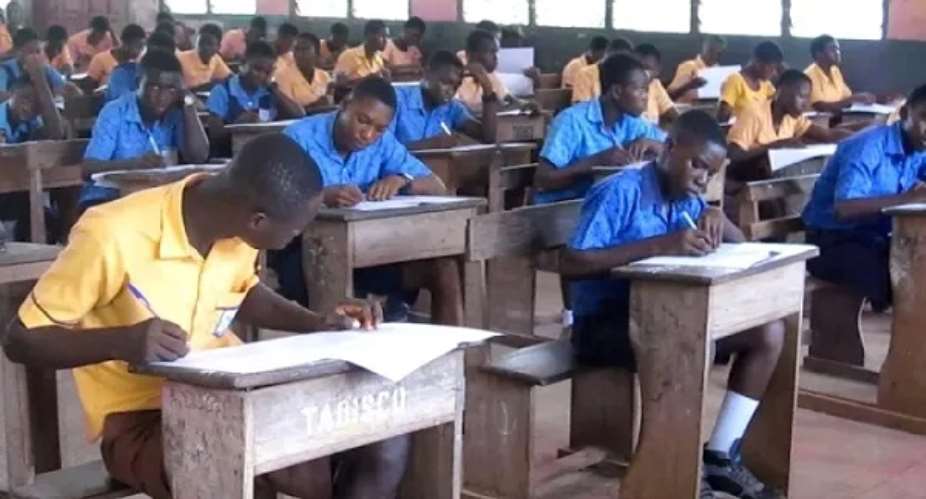 Akufo-Addo Wishes BECE Candidates Good Grades To Enjoy Free SHS