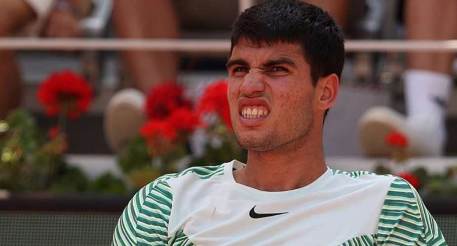 Carlos Alcaraz was playing Novak Djokovic for the first time at a Grand Slam tournament